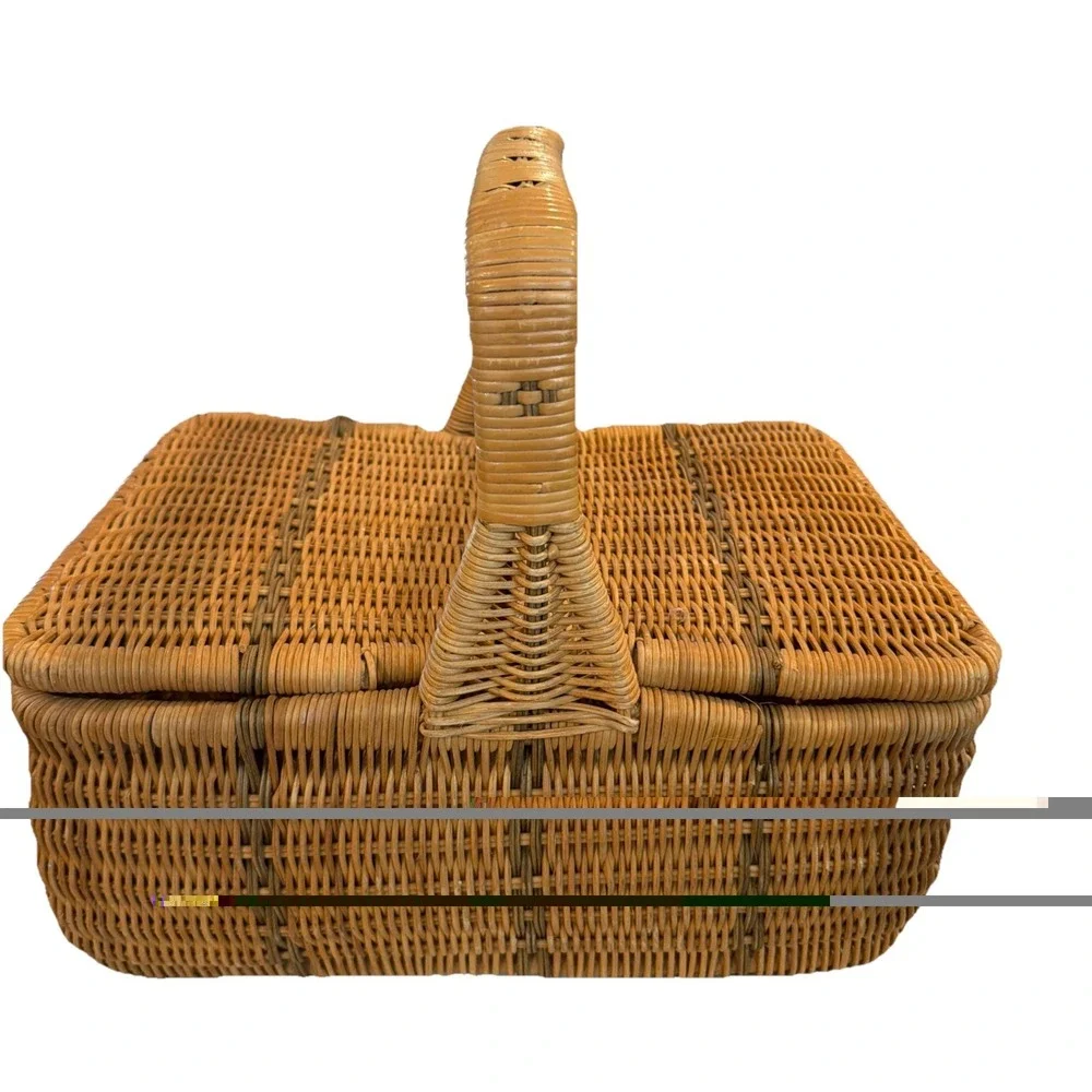 Vtg Wicker Double Hinged Lidded Picnic Sewing Craft Basket 15